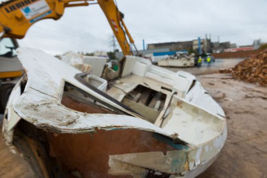 L'analyse du cycle de vie du bateau prend en compte toutes les phases, de la construction à la destruction