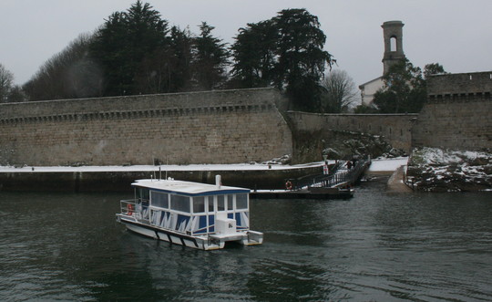 Alternatives Energies a débuté avec des bateaux professionnels comme le bac de Concarneau