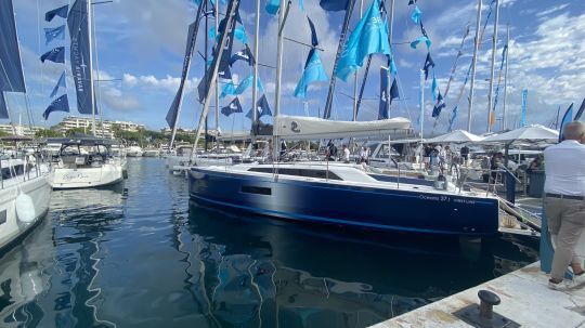 Stand Bénéteau au Cannes Yachting Festival 2023