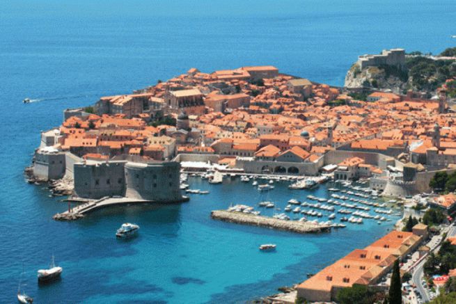 The port of Dubrovnik in Croatia, flagship destination for cruises in 2017