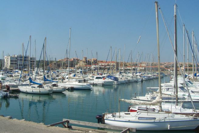 Read the article Port de plaisance