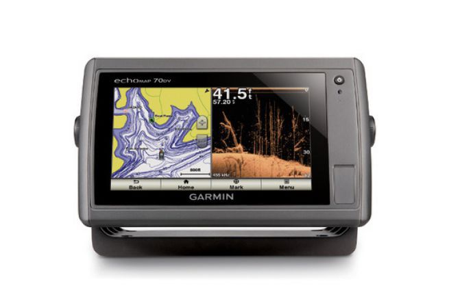 Garmin sonar with Down V technology