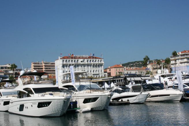 The confusion continues for the organization of the Cannes Yachting Festival 2017