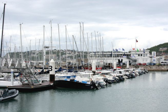 Le Havre marina equipped with R-Marina