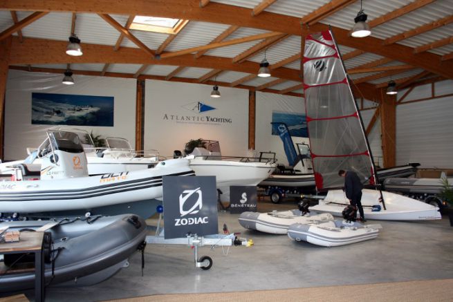 Atlantic Yachting showroom in Lorient