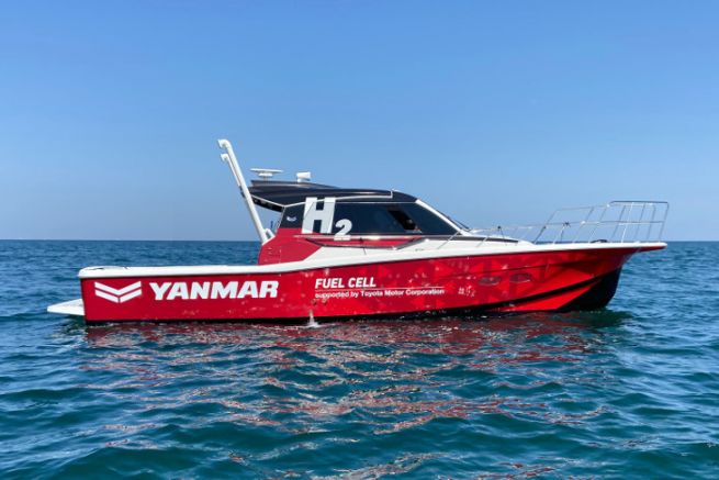 Yanmar tests its hydrogen fuel cells on a pleasure boat