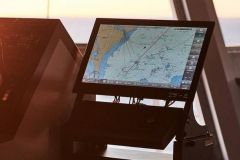 Volant et écran Murano : Gussi Italia centralise et modernise la commande  du bateau