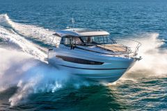 Volvo Penta and Bnteau join forces for hybrid electric propulsion