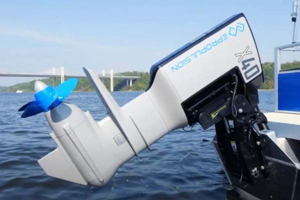 ePropulsion presenta il motore fuoribordo elettrico X40 - Marine Industry  News