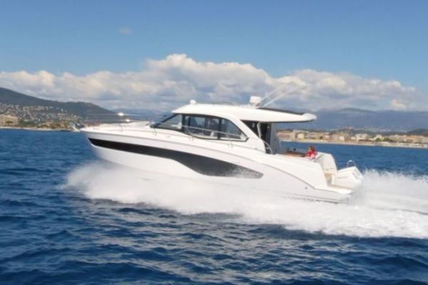 The Beneteau Group reported a 12% increase in revenue for the first half of 2026 but expects a more challenging second half