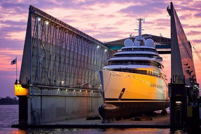 The Azzam Yacht, built at Lrssen